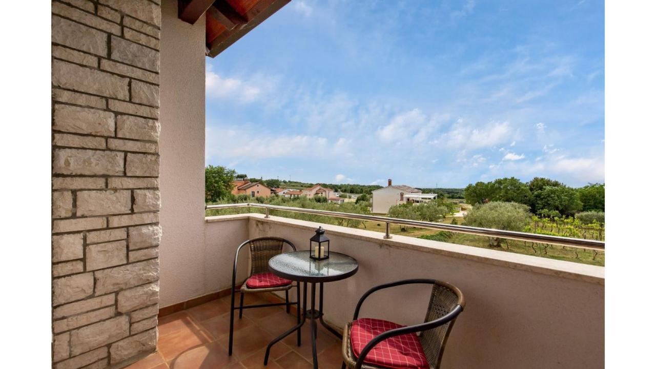 Holiday Home Bellavista Tar-Vabriga Exterior photo